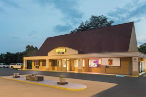 Отель Super 8 by Wyndham Asheville Airport  Флетчер
